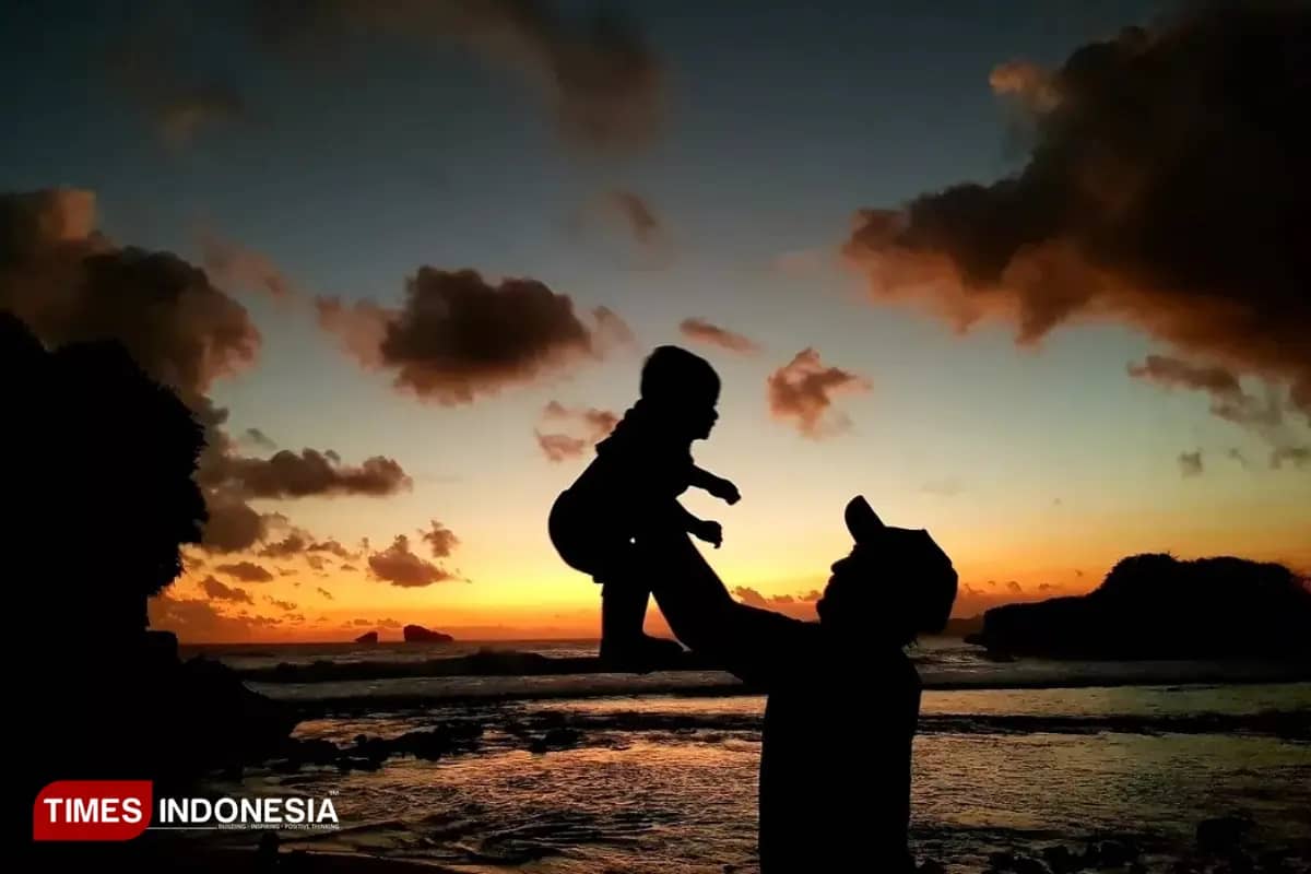 Dua Pantai di Malang yang Paling Ramai Dikunjungi Versi Disparbud
