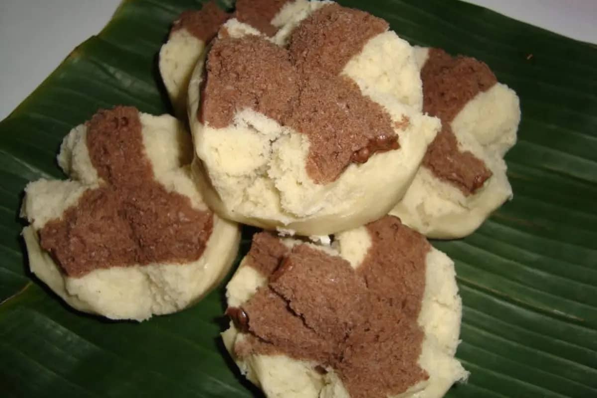 Diburu Pembeli dari Luar Kota, Roti Moho Legendaris Batu Ini Laris Saat Masih Panas
