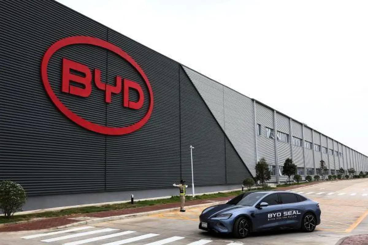 BYD Abaikan Pasar Amerika, Targetkan Penjualan Global Lebih Tinggi