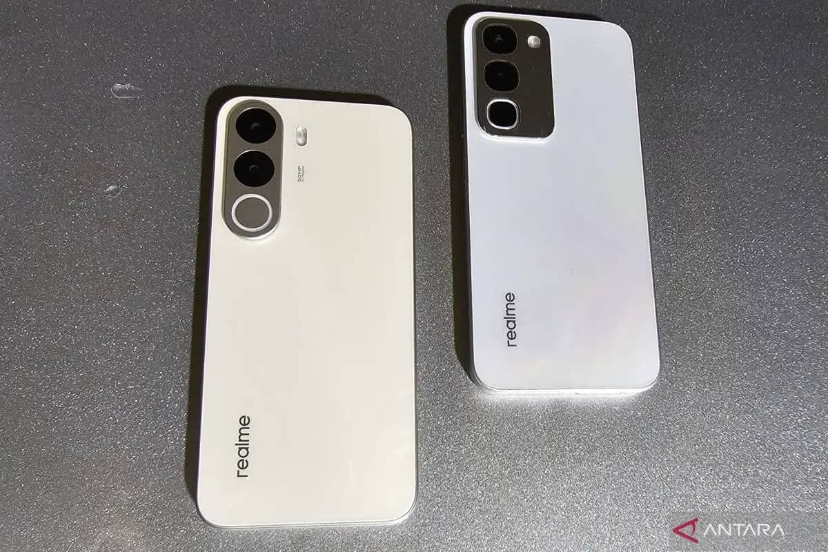 Realme C100 Series Resmi Meluncur: Bawa Baterai Jumbo 8.000 mAh dan Standar Militer