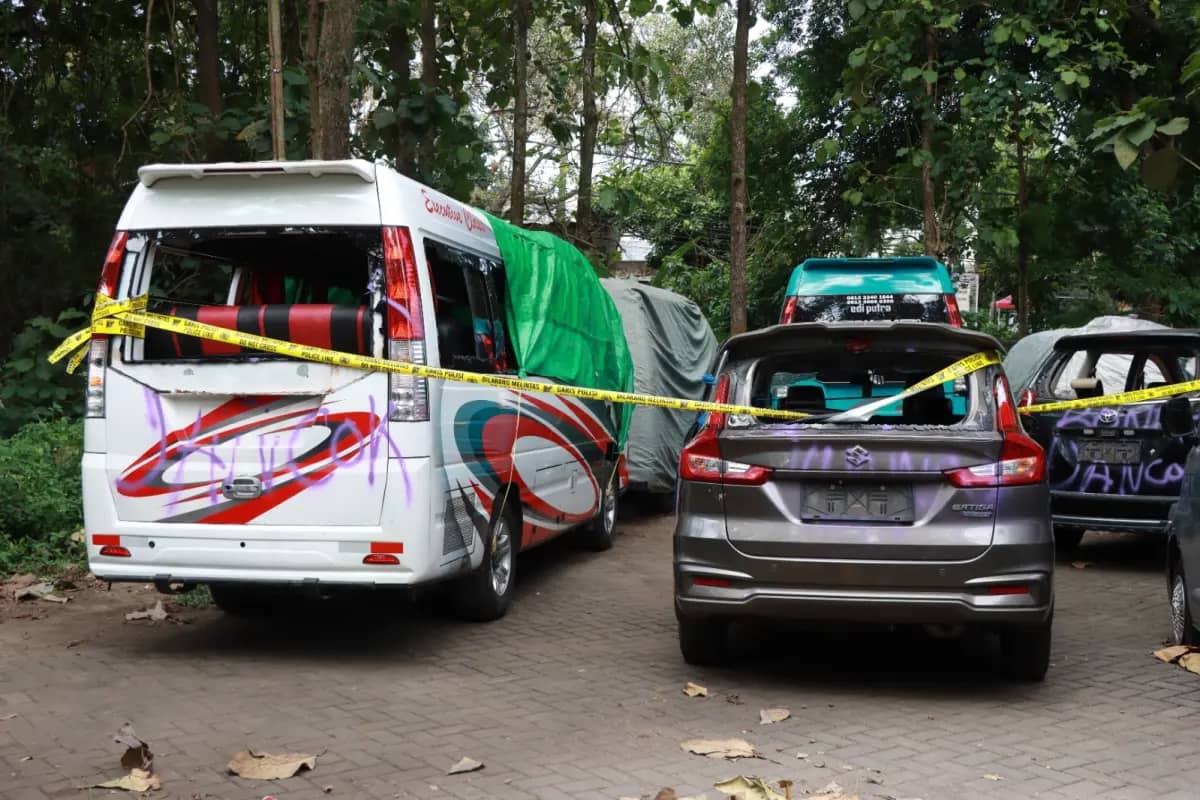 Arema FC dan Aremania Utas Siapkan Pendampingan Hukum untuk Tersangka Kasus Pantai Wediawu