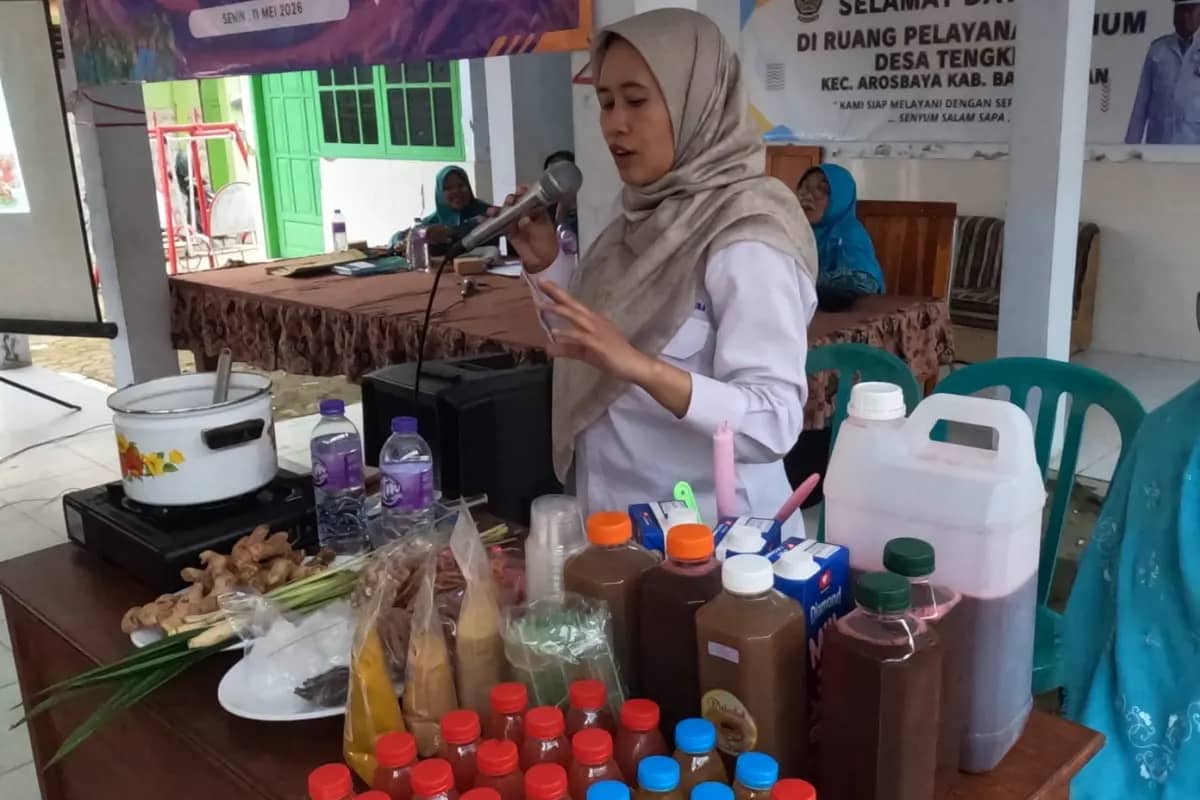FP UTM Edukasi Warga Desa Tengket Manfaatkan Toga sebagai Apotek Hidup dan Peluang Usaha