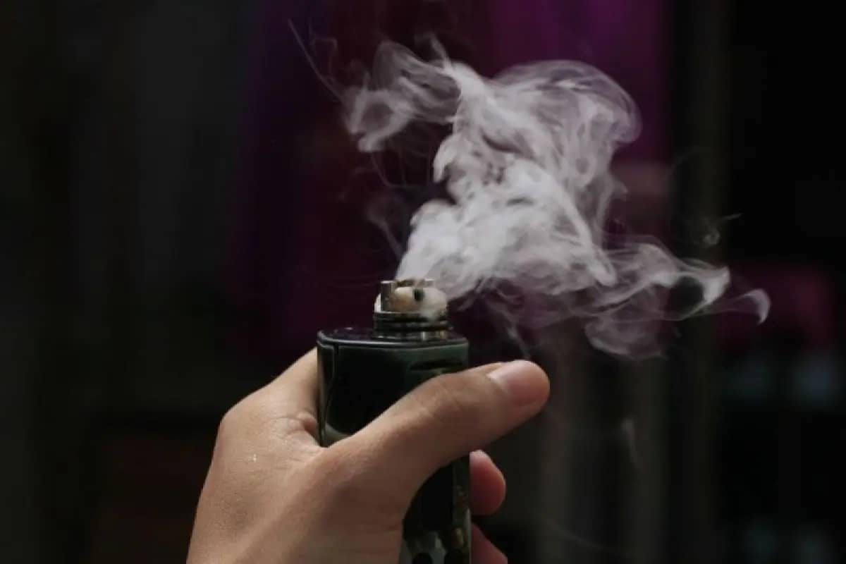 Ahli Jantung: Vape Bukan Solusi Berhenti Merokok, Risiko Penyakit Tetap Intai Tubuh