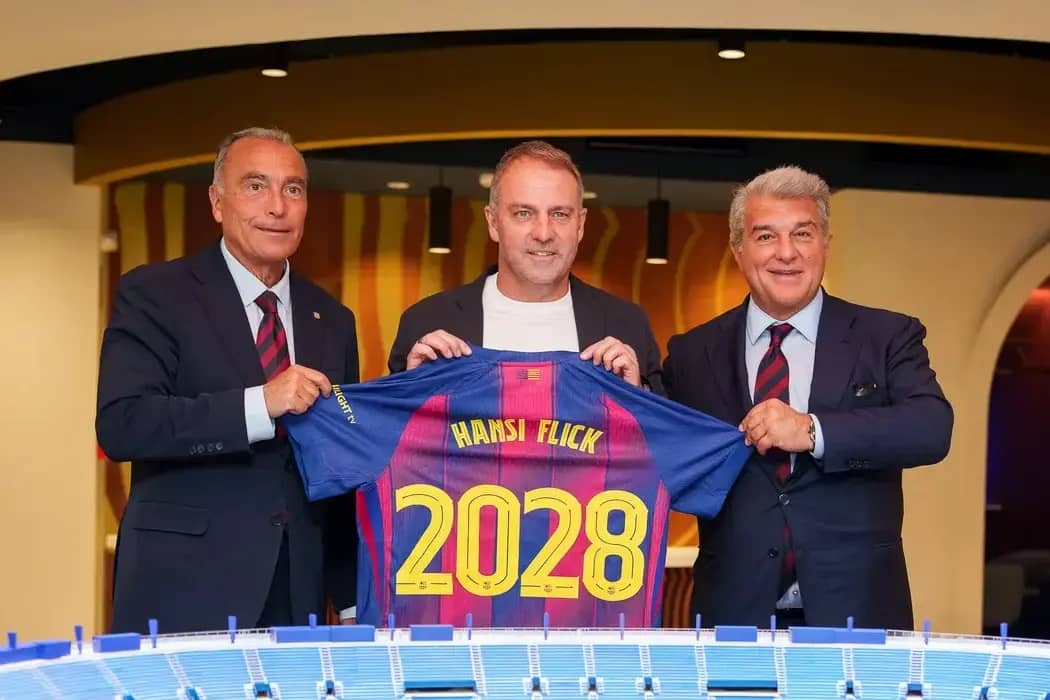 Dapat Perpanjangan Kontrak, Ini Statistik Mentereng Hansi Flick di Barcelona