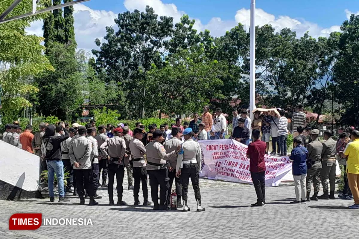 Aksi Damai Tolak Diskriminasi Energi, Bupati Sumba Timur Terima Tuntutan GEMS