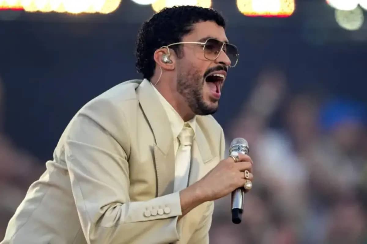 Bad Bunny Beri Kejutan, Akan Muncul dalam Toy Story 5