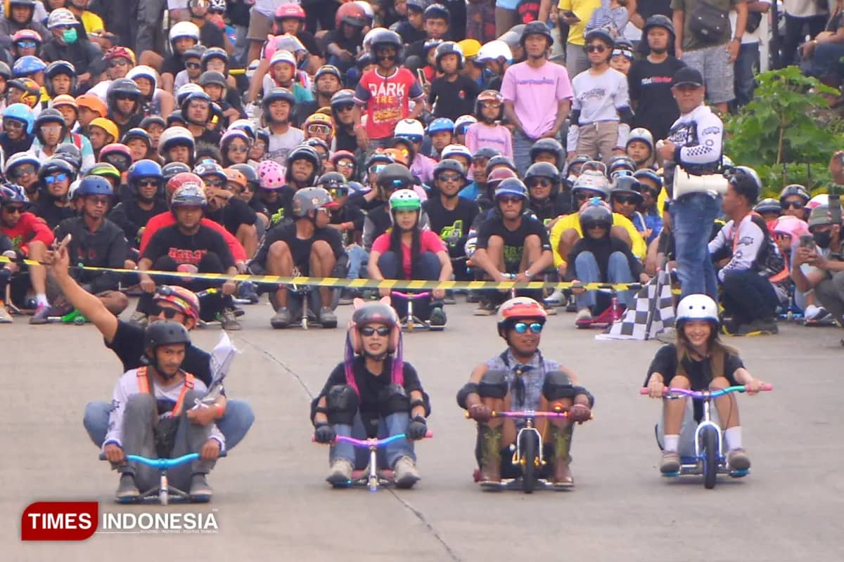 Gledekan Celaket Mojokerto Digelar Dua Pekan Sekali, Komedian: Tradisi Modern yang Kreatif