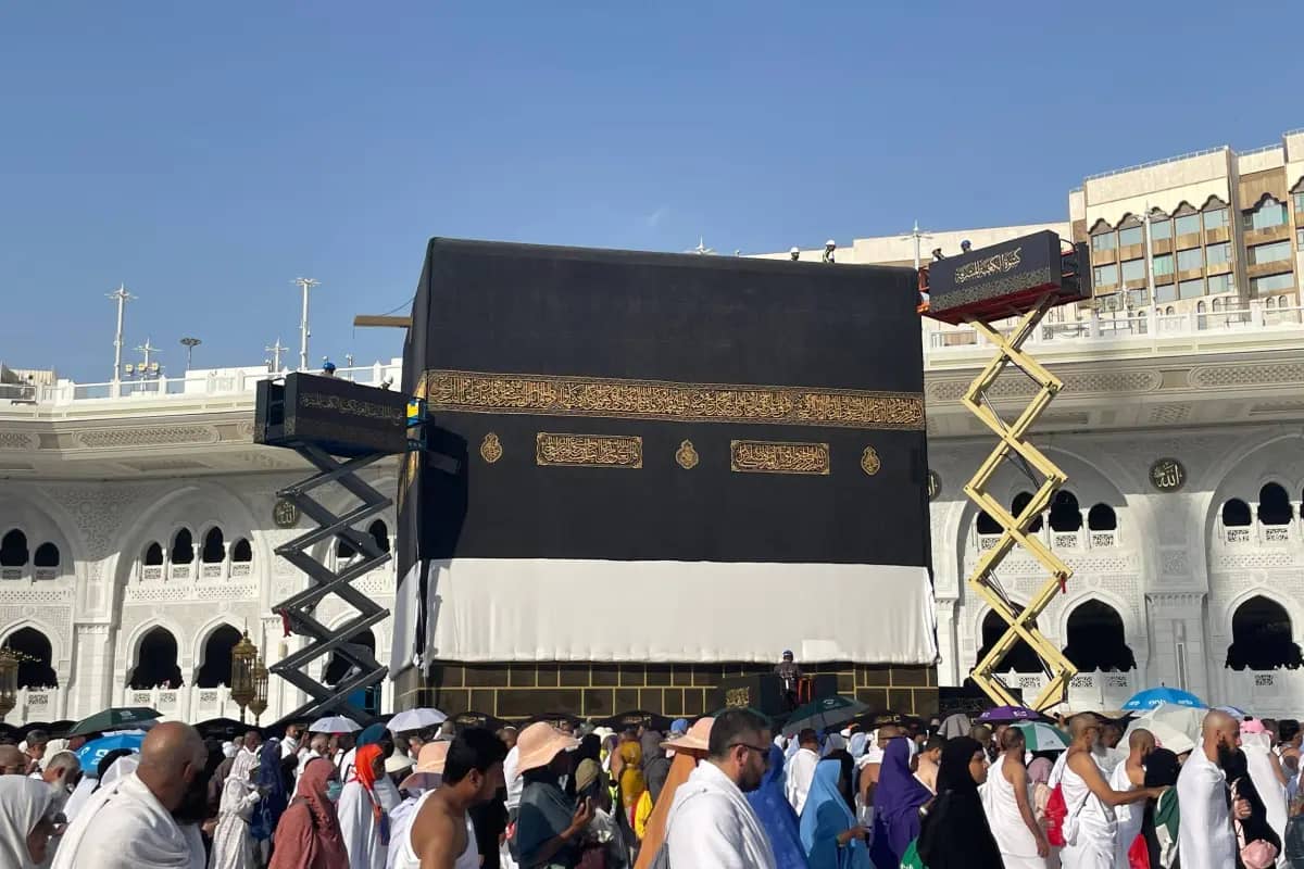Pergantian Kiswah Setiap 1 Muharram Jadi Tanda Semangat Baru Umat Islam