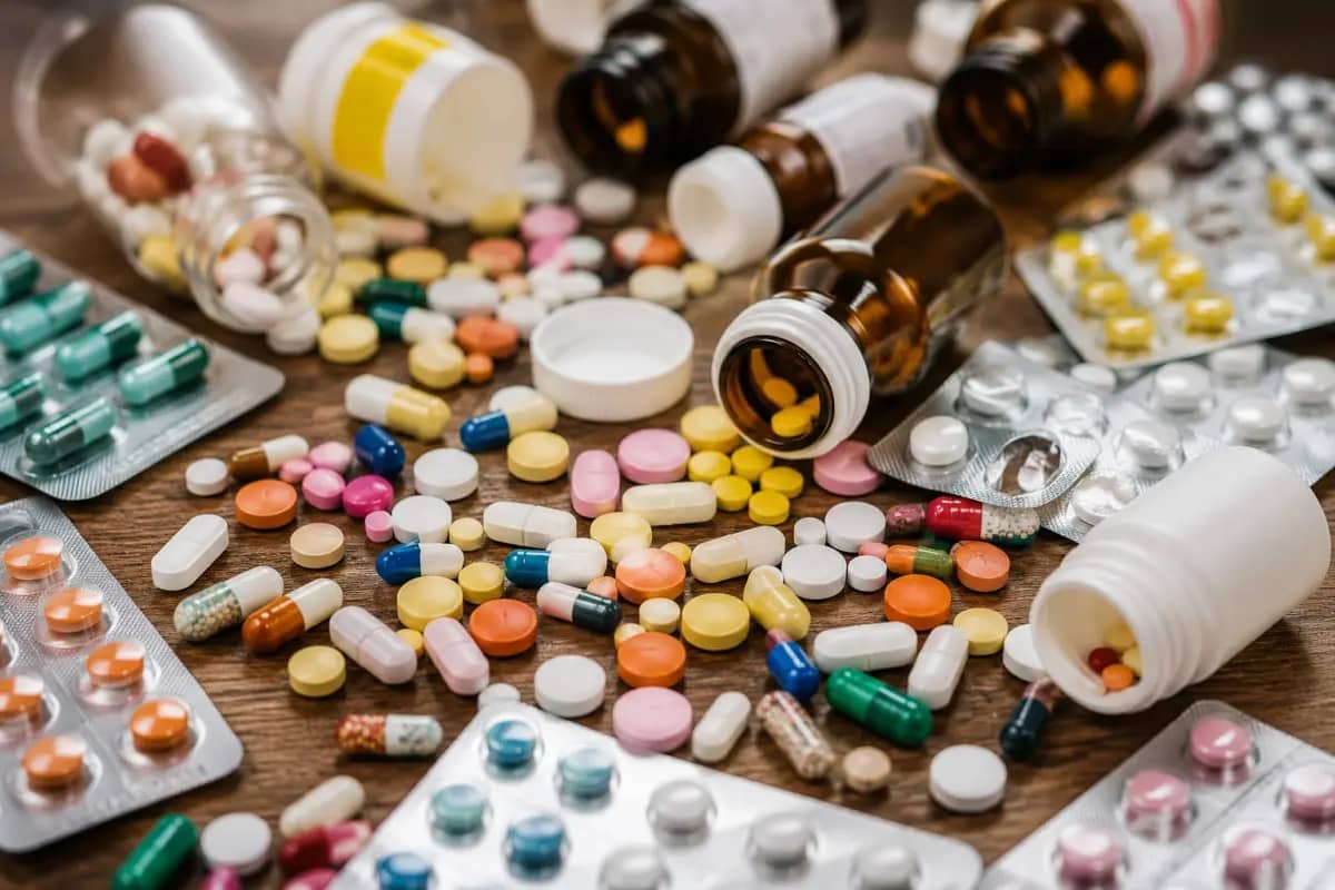 Apoteker RSUD Pandega Pangandaran Ingatkan Bahaya Konsumsi Obat Tanpa Resep