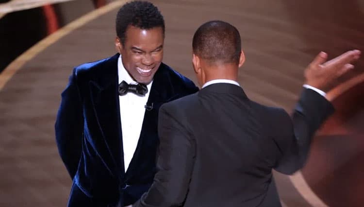 Will Smith Minta Maaf kepada Chris Rock, Sebut Perbuatannya Tidak Dibenarkan