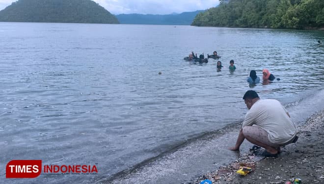 Langka dan Unik! Wisata Air Panas di Laut, Hanya di Tawa Halmahera Selatan