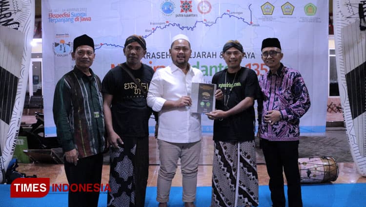 Berakhir di Desa Bedanten Gresik, Misi Ekspedisi Bengawan Solo Temukan Fakta Sejarah