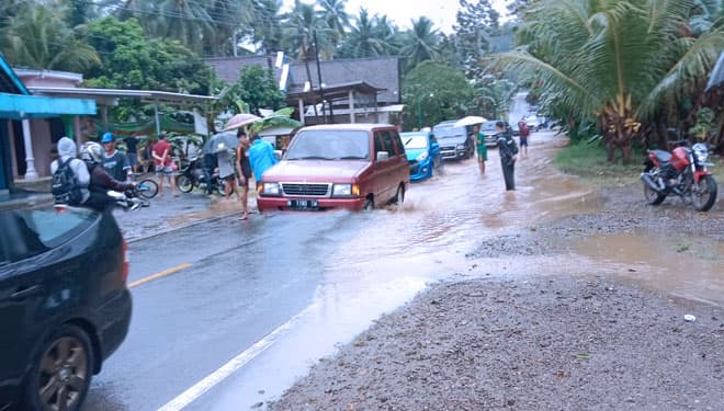 Hujan Deras Berhari-hari, Banjir Kembali Rendam Desa Sitiarjo di Kabupaten Malang