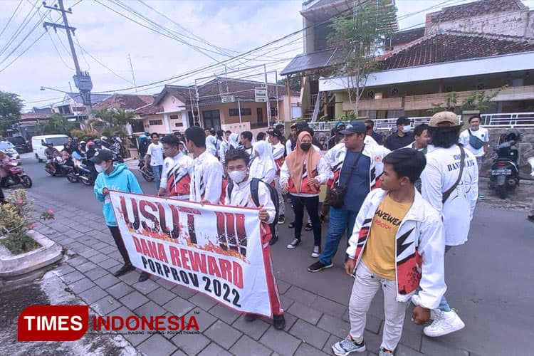 Nagih Janji, Puluhan Atlet Geruduk Kantor KONI Banyuwangi