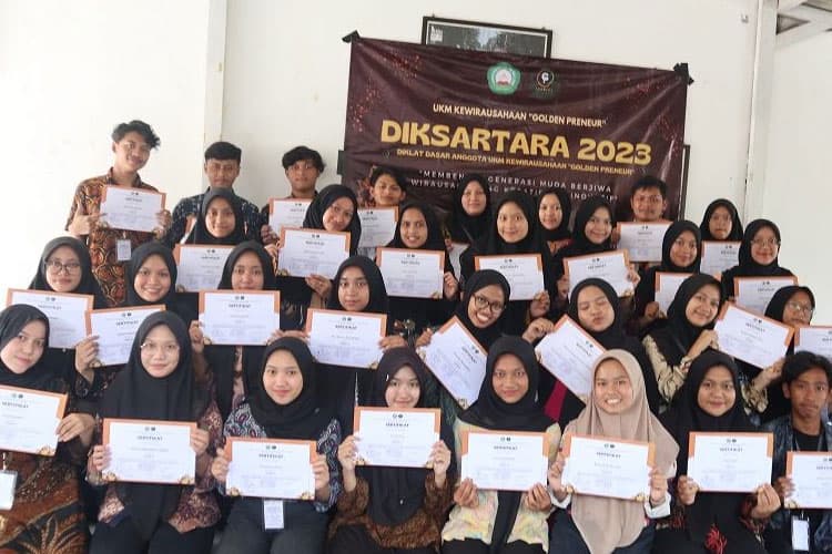 Diklat Ke-III UKM Kewirausahaan Unisma Malang