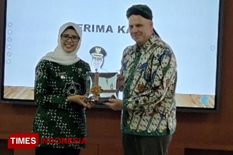Tangani Perkawinan Anak di Bawah Umur, Pemkab Blitar Kerjasama Dengan USAID