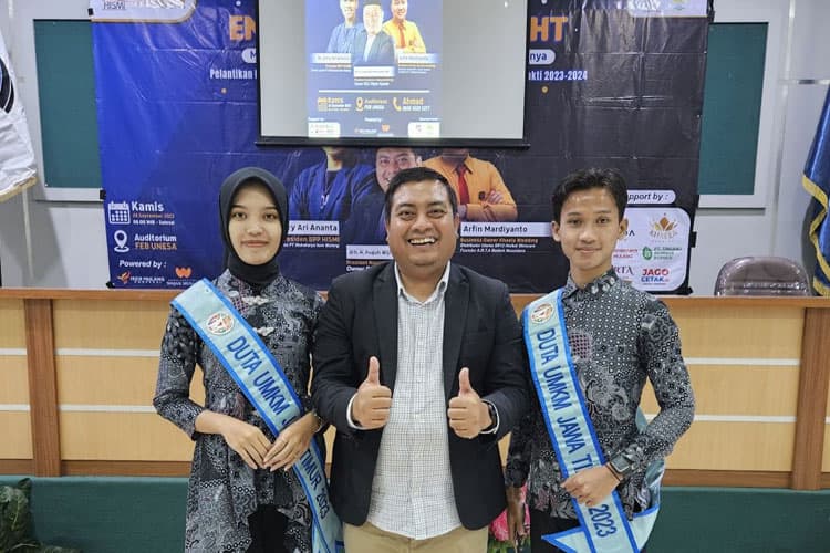 Presiden NGG H Puguh Wiji Pamungkas Dorong Ratusan Mahasiswa UNESA jadi Pribadi yang Berdaya Saing