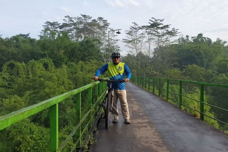 Puguh Wiji Pamungkas Tegaskan Pembangunan Desa Kunci Pertumbuhan Ekonomi Nasional