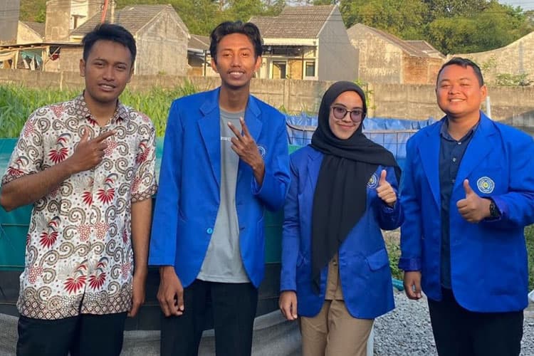 Mahasiswa Unmuh Jember Kembangkan Budidaya Lele dengan Memanfaatkan Kotoran Lele sebagai Pangan