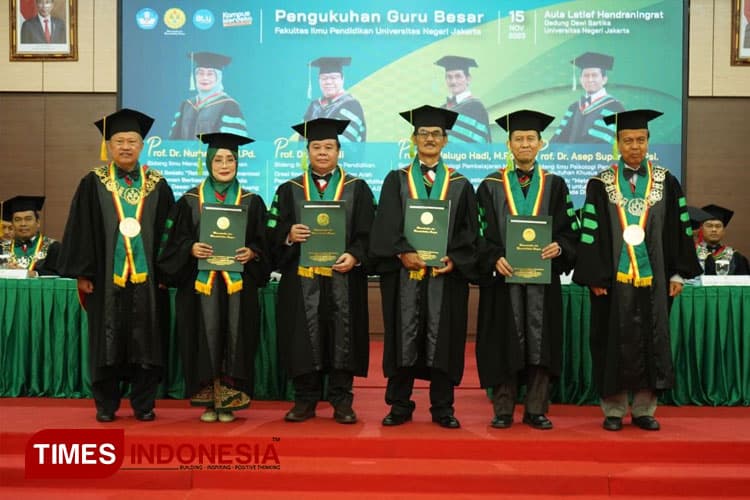 UNJ Kukuhkan 4 Guru Besar, Siapa Saja?