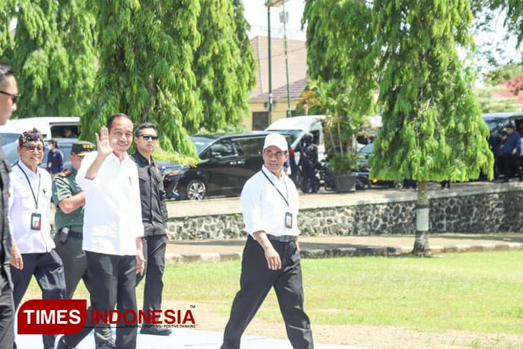 Didampingi Mentan Amran, Presiden Jokowi Sapa Puluhan Ribu Petani, Penyuluh dan Babinsa se- Jawa Tengah