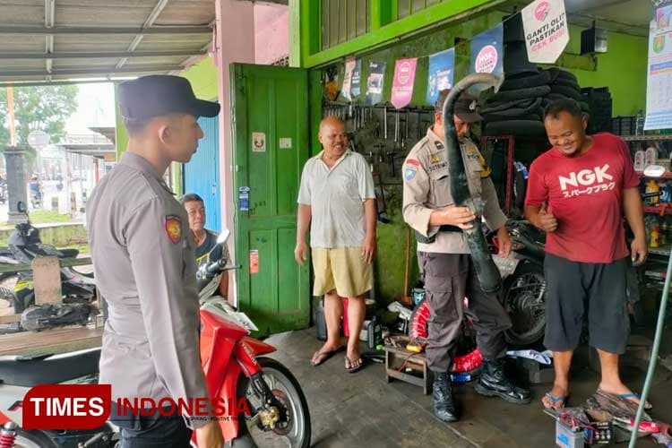 Penjual Knalpot Brong Disambangi Personel Polresta Magelang, Ini Tujuannya