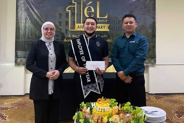 Memperingati Ulang Tahun yang ke-11, eL Hotel Malang melakukan CSR ke Panti Asuhan