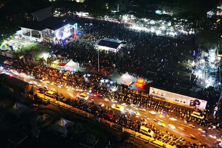 Konser Budi Doremi Ramaikan Kampanye Literasi Digital di Ternate