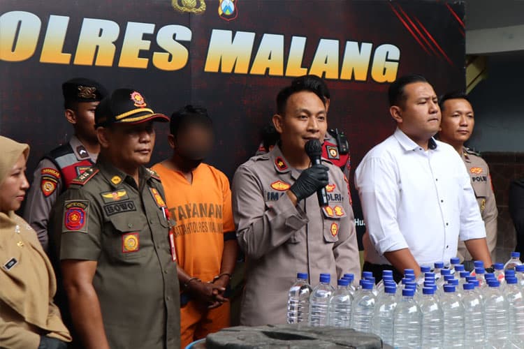 Kasus Miras Oplosan Ilegal di Malang, Pelaku Diamankan Polisi Bertambah Dua Orang