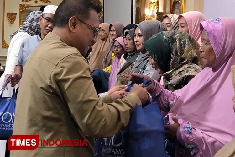 Semarak Buka Bersama Aston Banyuwangi Berbagi Kebahagiaan Bersama Warga Gapangan
