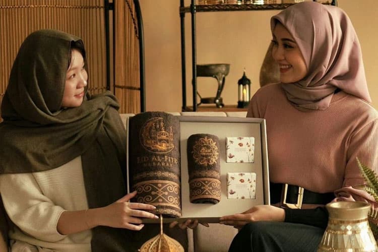 Koleksi Hampers Lebaran Hillmore by Toko Handuk: Hadirkan Kebahagiaan dengan Hadiah Bermakna dan Bermanfaat
