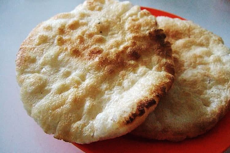 Kerupuk Kemplang Palembang: Sajian Tradisional dengan Cita Rasa Autentik