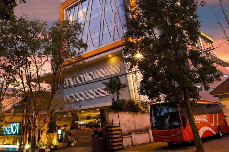 Peringati HUT Kota Malang ke-111 ini Penawaran HOTEL THE 1O1 Malang OJ