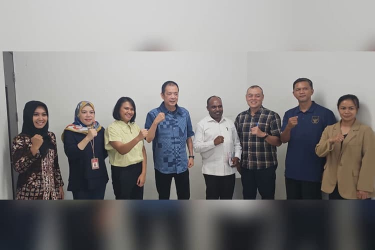Perjuangkan Kemajuan Sepak Bola Daerah, Ketua Askab PSSI Banyuwangi Jajaki Kolaborasi dengan Kemenpora
