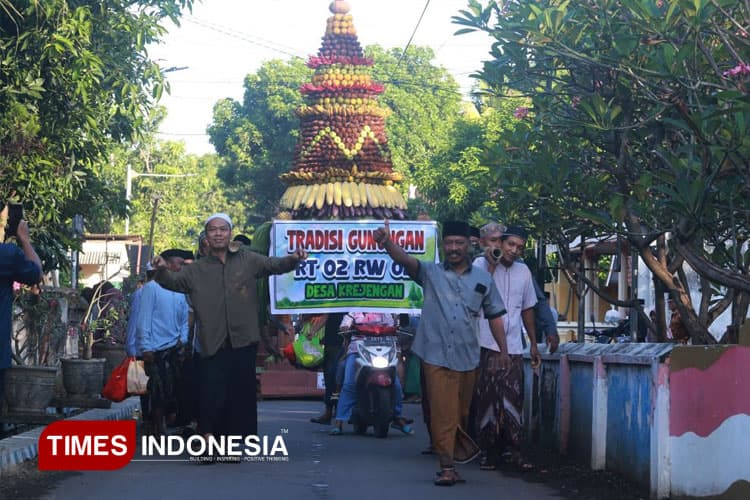 Wabup Fahmi Hadiri Tradisi Kadisah Desa Krejengan