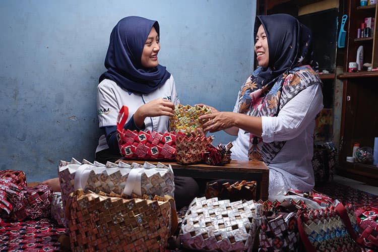 Bukan Sekadar Modal! Begini Cara PNM Bantu Ibu-Ibu Bangun Usaha dan Naik Kelas