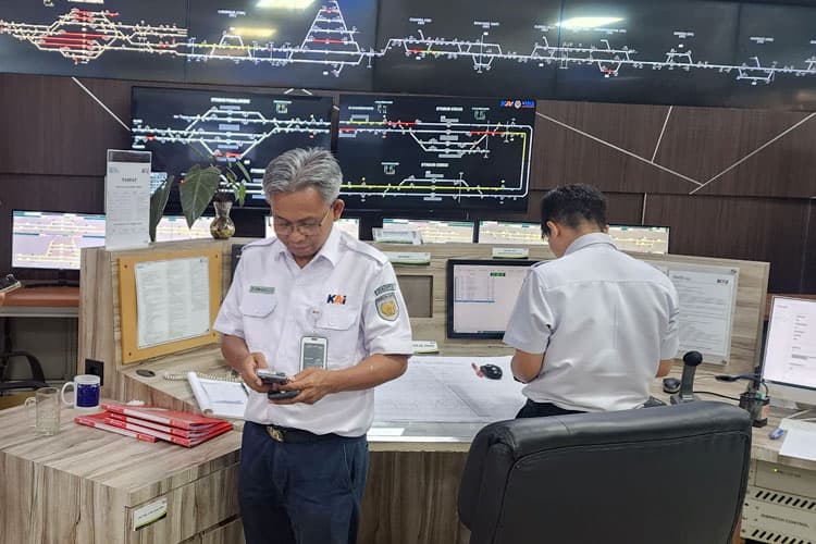 KAI Daop 2 Bandung Terapkan Rekayasa Perjalanan KA Akibat Gangguan KA Argo Bromo Anggrek, Penumpang Bisa Refund 100%