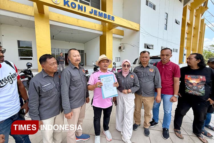 Puluhan Simpatisan Bupati Jember Ramai-ramai Daftar Ketua KONI Jember