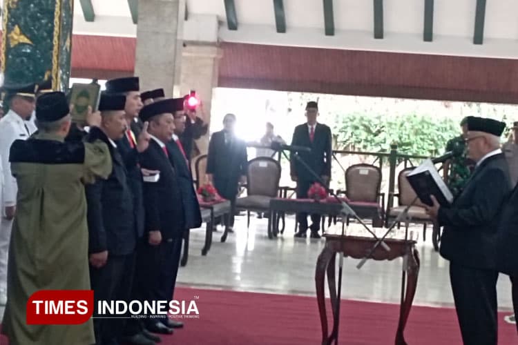 Bupati Melantik 186 Pejabat Pemkab Malang, Tujuh Pejabat JPTP dan Struktural Dikukuhkan