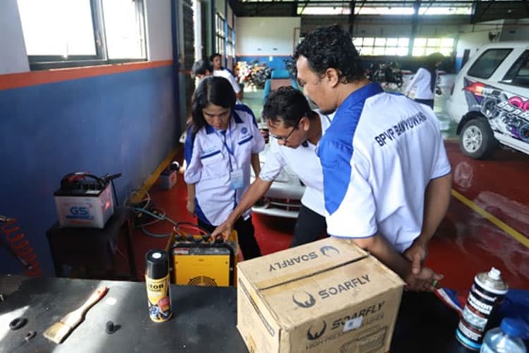 BPVP Banyuwangi Beri Pelatihan Otomotif Mantan Pecandu Narkoba untuk Siap Kerja