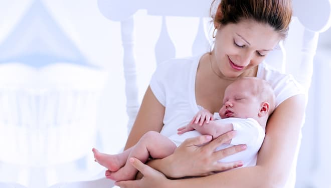 Inilah Cara Mengenali Tanda Bahaya pada Bayi Baru Lahir