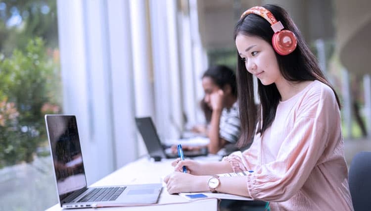 5 Skill yang Wajib Dimiliki Mahasiswa Tingkat Akhir