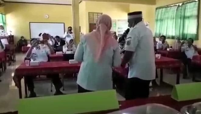Kepala Dikbud Bondowoso Dangdutan Abaikan Prokes, Warga: Ini Mencoreng Pendidikan