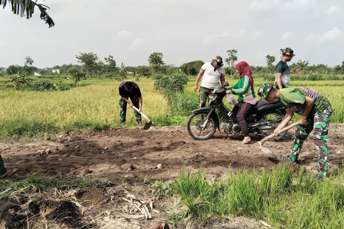 TMMD 128 Gresik Hidupkan Semangat Gotong Royong di Dusun Lingsir lewat Pembangunan JUT
