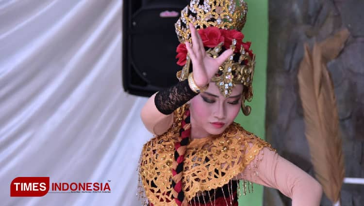 Sanggar Seni Kinanti Ligar Suguhkan Pagelaran Budaya Gravity