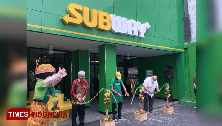 Subway Buka Gerai Sandwich Kedua di Gubeng Surabaya