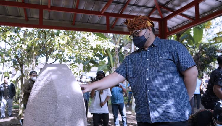 Mas Bup Dhito Napak Tilas dan Tanam Bambu Kuning di Titik Nol Harinjing Asal Kata Kediri