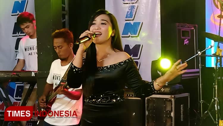 Glamor, Begini Penampilan 20 Penyanyi Dangdut Se Madiun Raya Saat Reuni