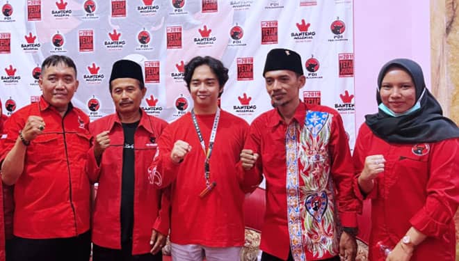 Bursa Cabup Probolinggo, Anak Hasan Aminuddin Merapat ke PDI Perjuangan