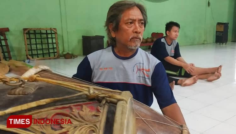 Peni Priyono Setia Hidupkan Seni Pendalungan